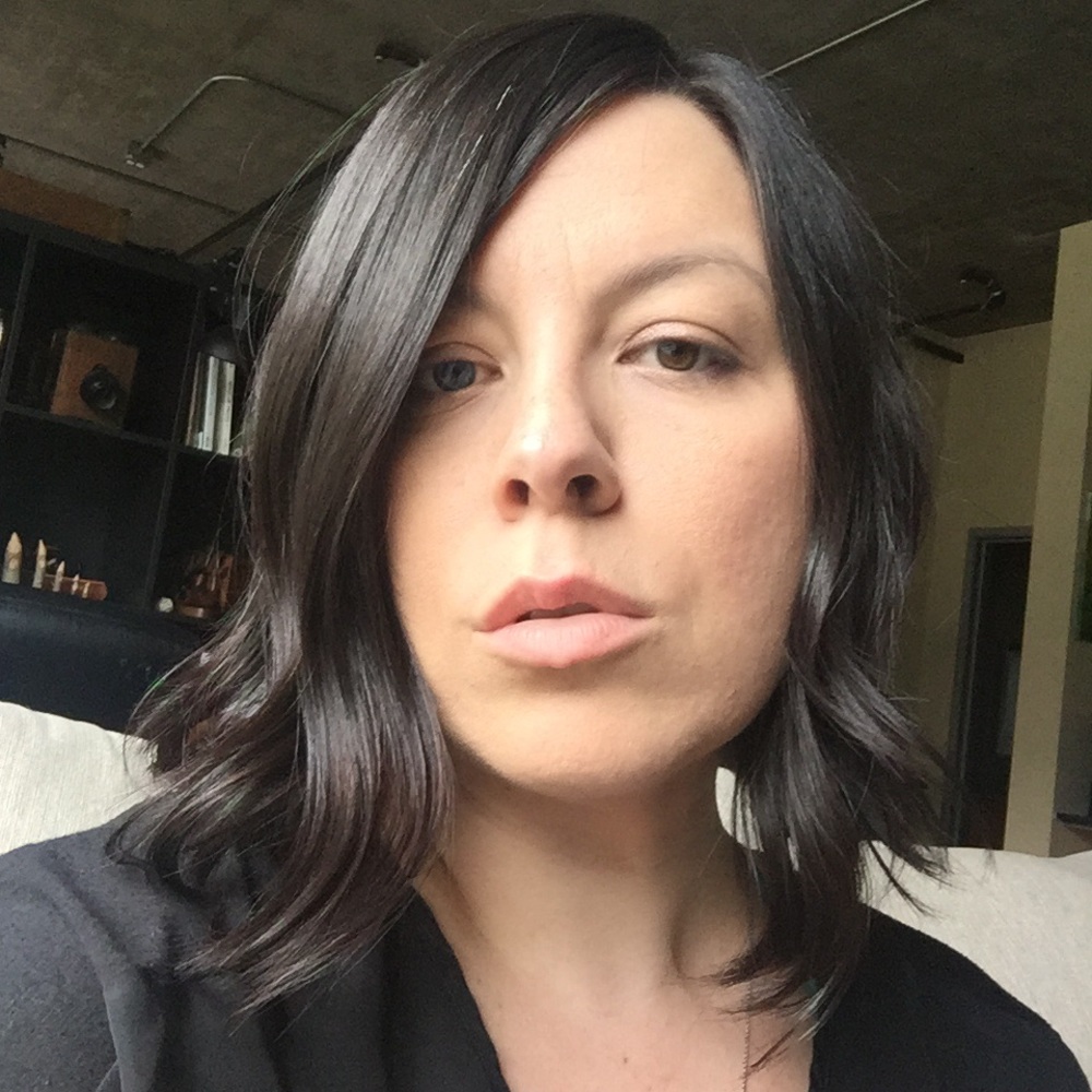 Meet your Posher, Lisa